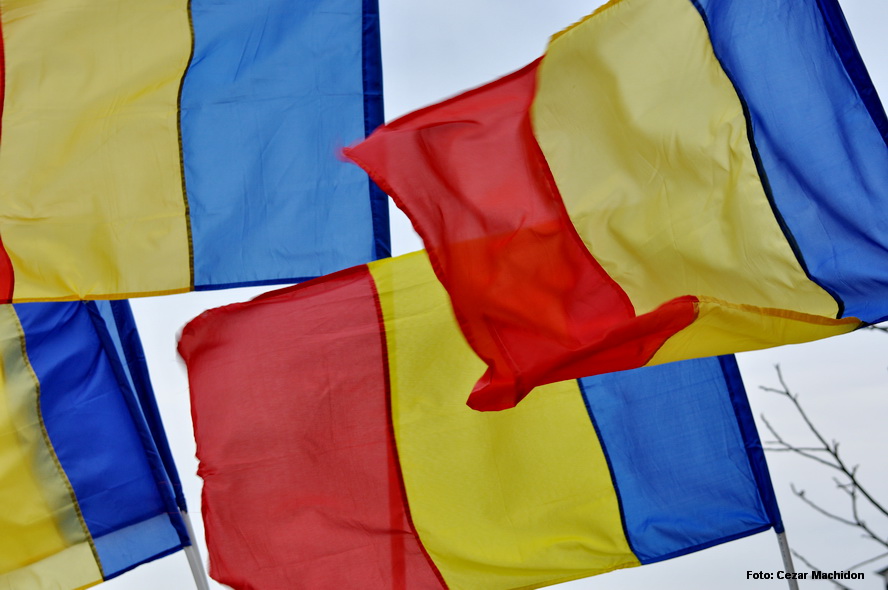 Câteva puncte de vedere cu privire la relaţia dintre Stat şi Biserică în cadrul discursului social–istoric, în contextul aderării României la Uniunea Europeană